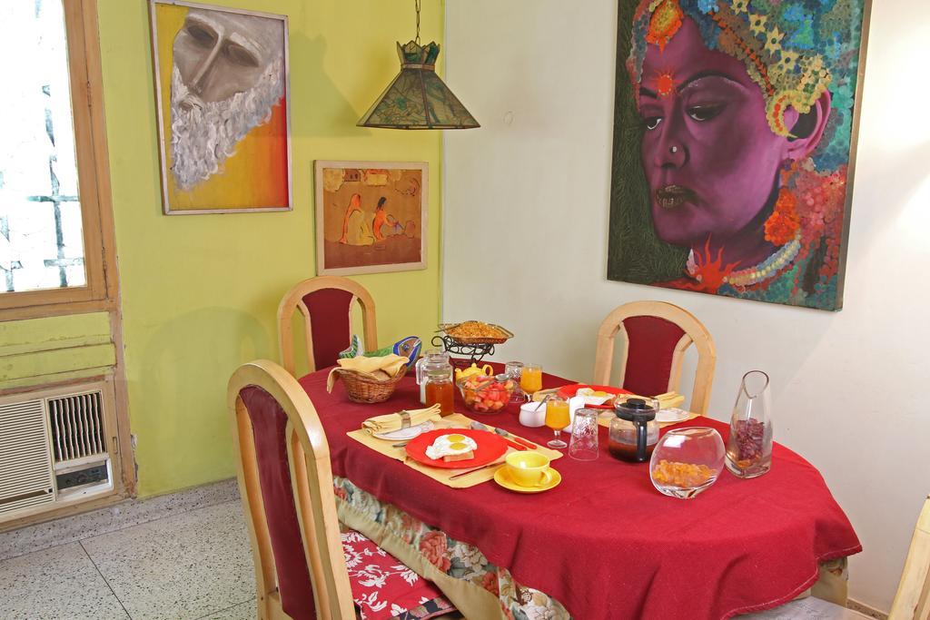 Nina Kochhar's Homestay New Delhi Luaran gambar